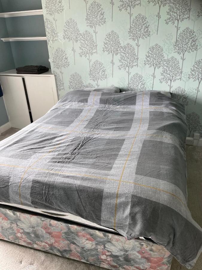 5 Bed House, 32 Tutbury Avenue, Cannon Park, Coventry, Cv4 7Bj Villa Bagian luar foto