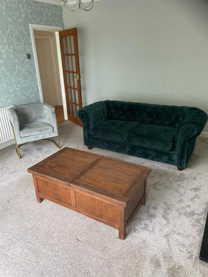 5 Bed House, 32 Tutbury Avenue, Cannon Park, Coventry, Cv4 7Bj Villa Bagian luar foto