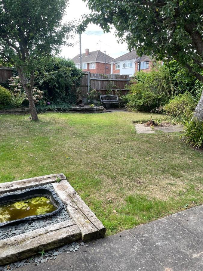 5 Bed House, 32 Tutbury Avenue, Cannon Park, Coventry, Cv4 7Bj Villa Bagian luar foto