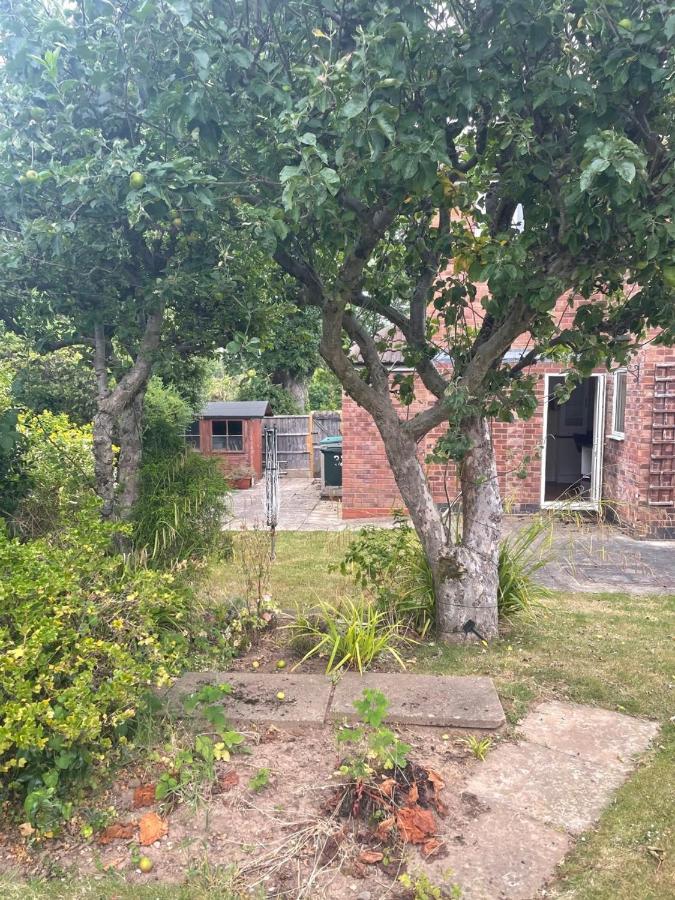 5 Bed House, 32 Tutbury Avenue, Cannon Park, Coventry, Cv4 7Bj Villa Bagian luar foto